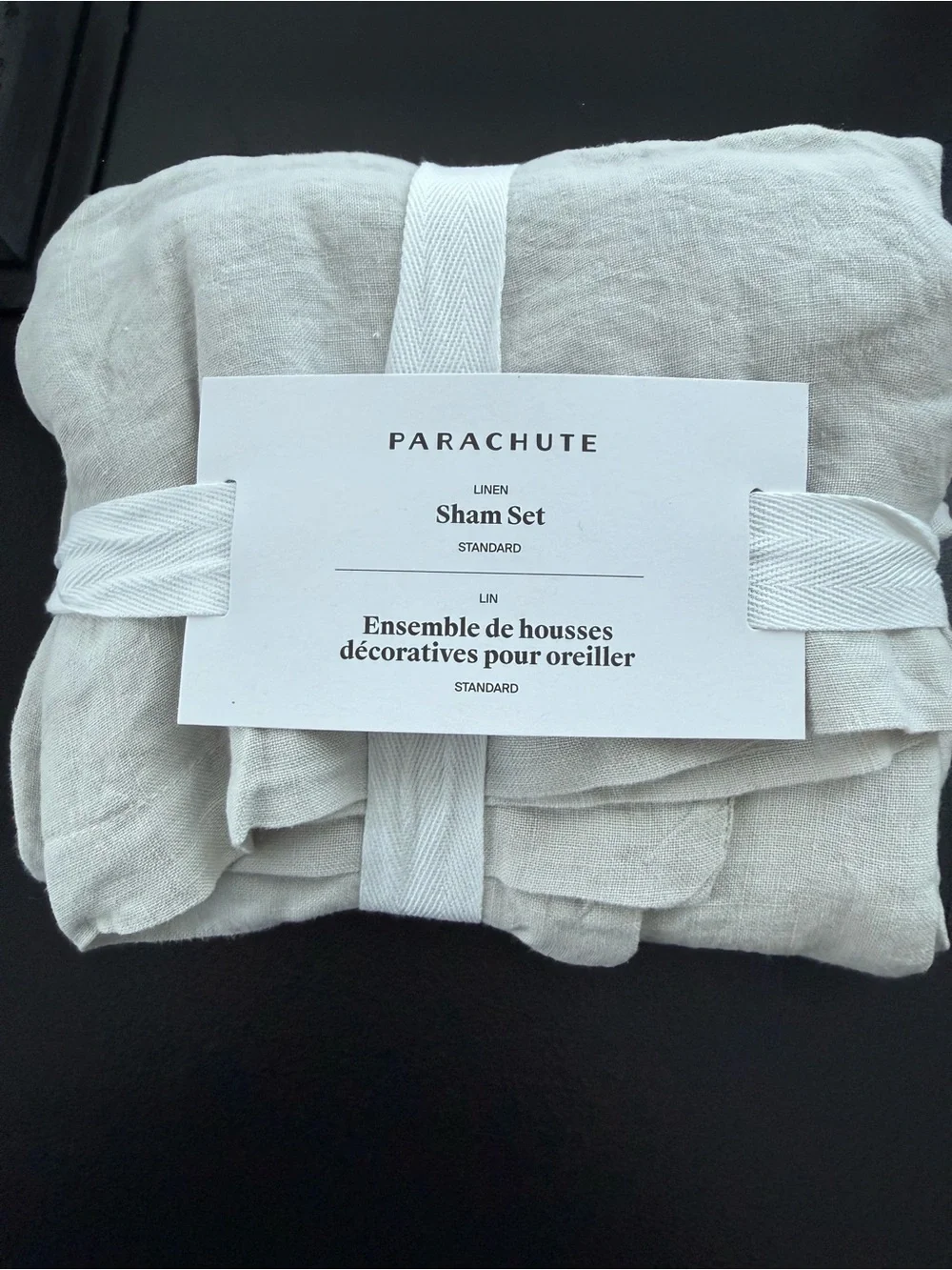 Parachute nwt ships